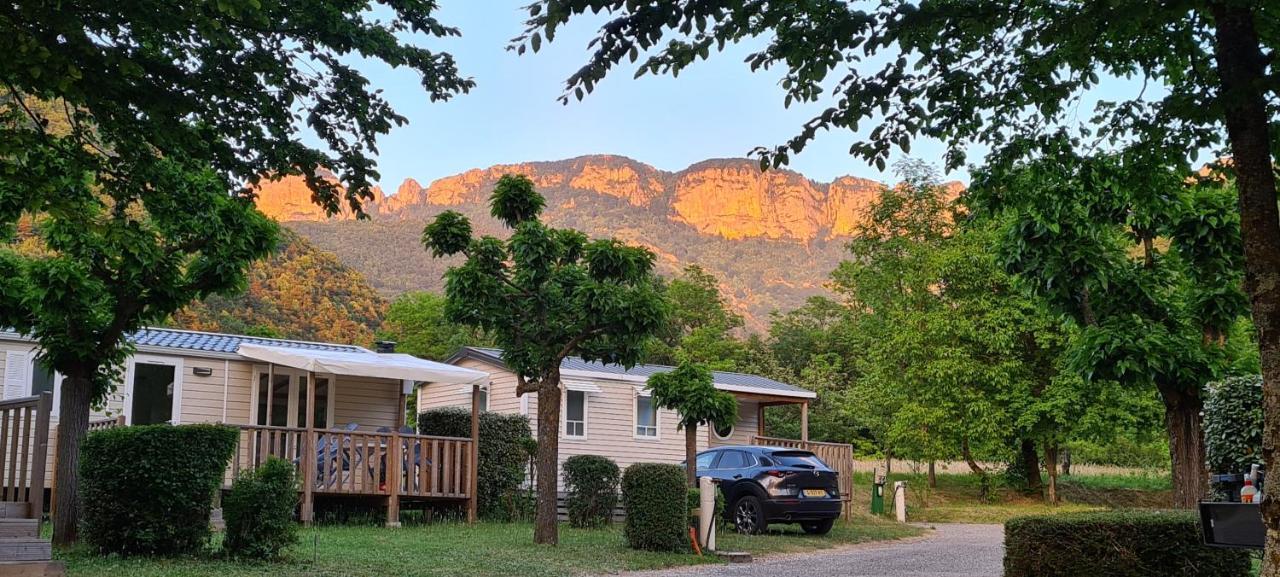 Camping Le Gallo Romain Barbieres Exteriör bild