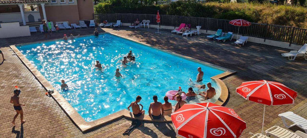 Camping Le Gallo Romain Barbieres Exteriör bild
