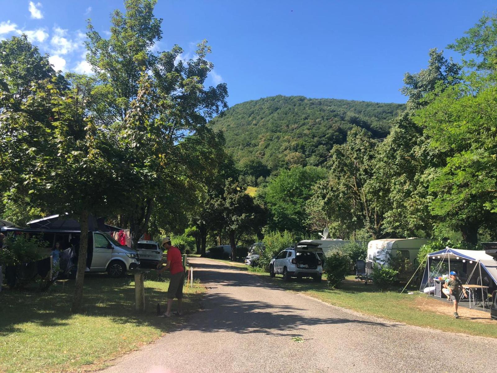 Camping Le Gallo Romain Barbieres Exteriör bild